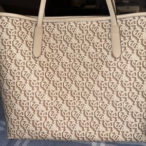 Coach city tote cream monogram coach pattern